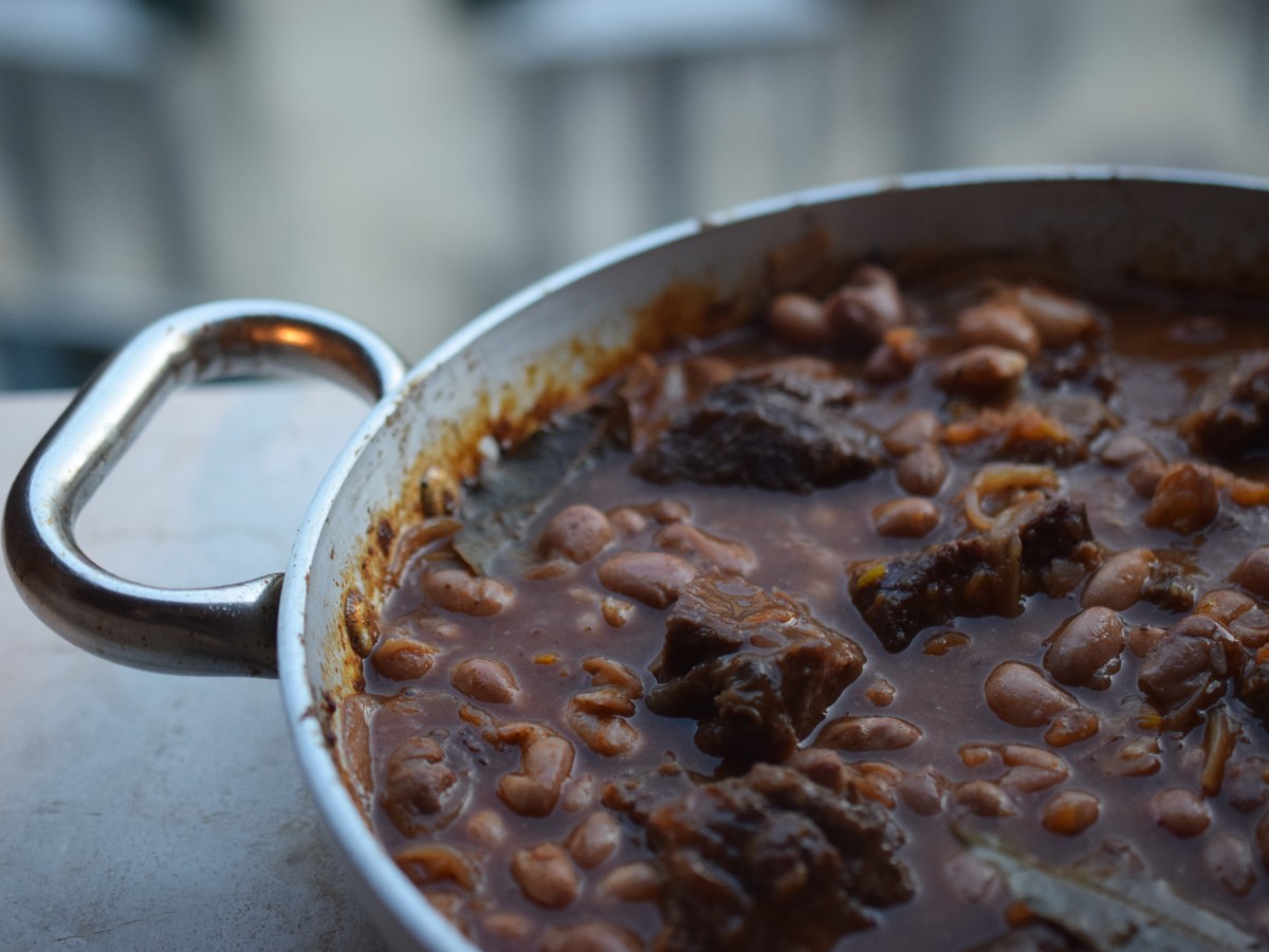 Beef shank with borlotti&nbsp;beans