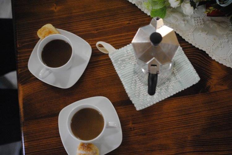 moka pot and coffee