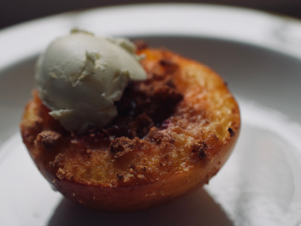Baked peaches